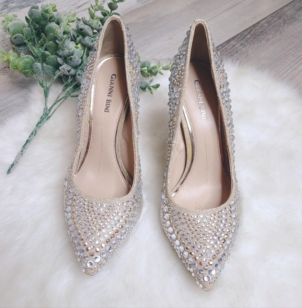 Gianni Bini Bridal Mairah Jewel Rhinestone Embellished d'Orsay Pumps Heels - Picture 2 of 9